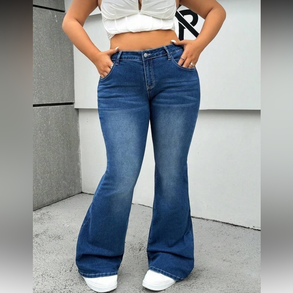 SHEIN Deep Blue Flare Jeans